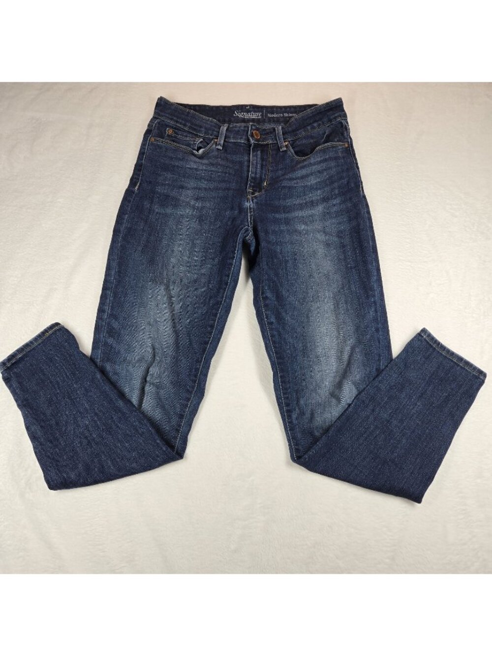 Levi Strauss Signature Women's Jeans Modern Skinny Fit Mid Rise Denim Size 4